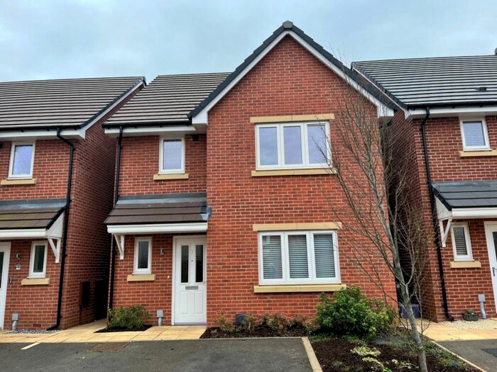 3 Bedroom Detached House To Rent In Whitby Close, Monksmoor, Monksmoor, NN11