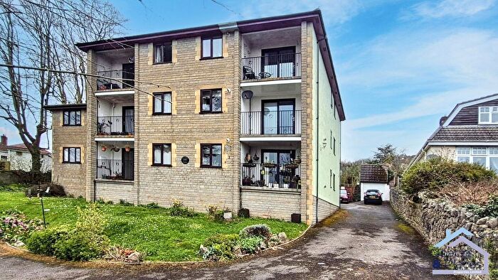 2 Bedroom Flat To Rent In Church Road, Weston-Super-Mare, BS22