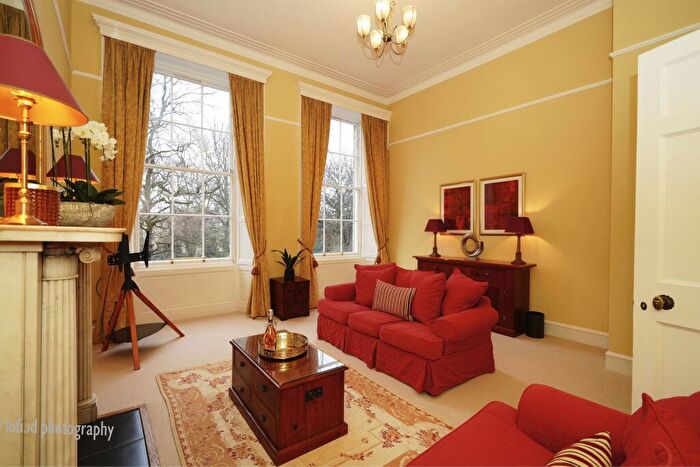 2 Bedroom Flat To Rent In Drummond Place, New Town, Edinburgh, EH3