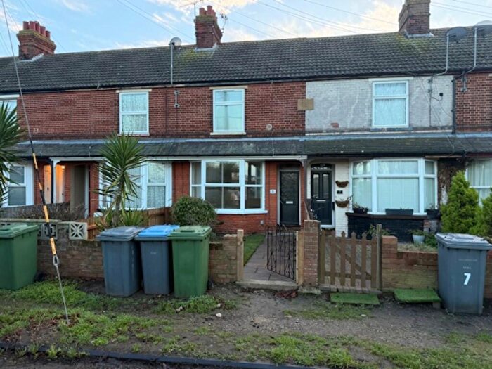 Barn Conversion To Rent In Landguard Road, Felixstowe, IP11