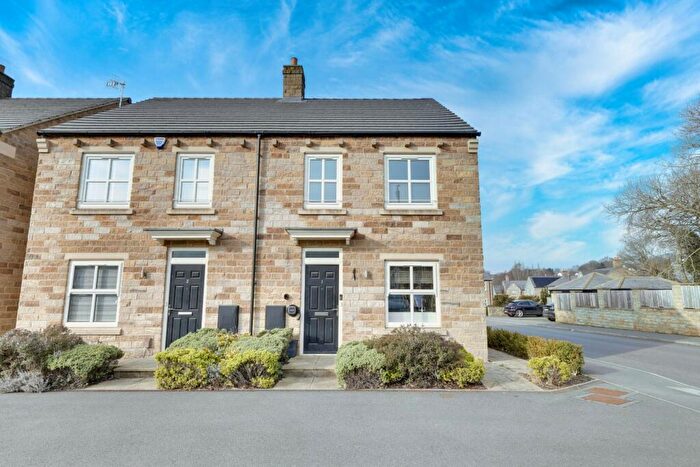 3 Bedroom Semi-Detached House For Sale In Weavers Beck Way, Yeadon, Leeds, West Yorkshire, LS19
