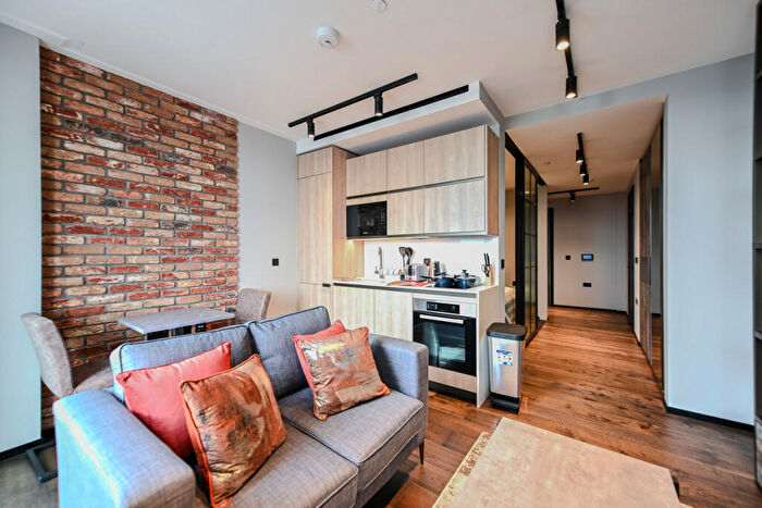 1 Bedroom Apartment To Rent In The Stage, Hewett Street, London, EC2A