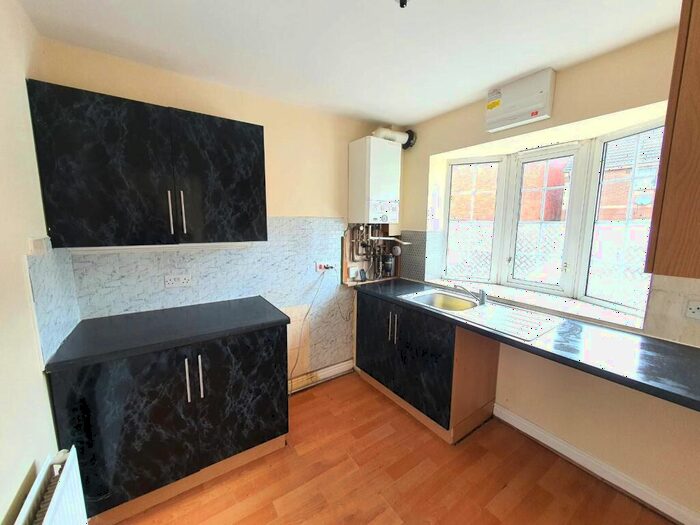 2 Bedroom Terraced House To Rent In Baxter Court, DN1