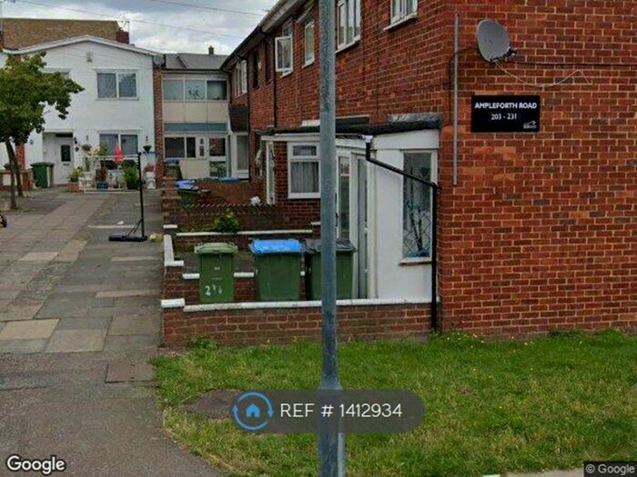 3 Bedroom Terraced House To Rent In Ampleforth Road, London, SE2