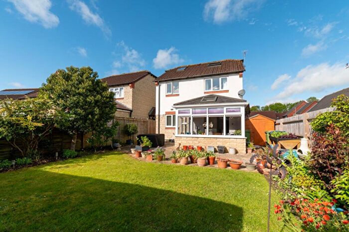 4 Bedroom Detached House For Sale In Minster Close, Bishops Cleeve, Cheltenham, GL52