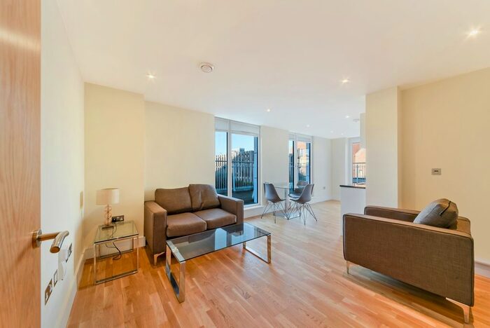 1 Bedroom Flat To Rent In Elite House, Canary Gateway, St. Annes Street, Limehouse, London, E14