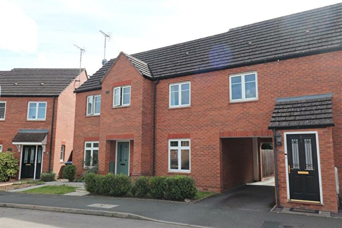 3 Bedroom Semi-Detached House To Rent In St. Margarets Avenue, Wolston, Coventry, CV8