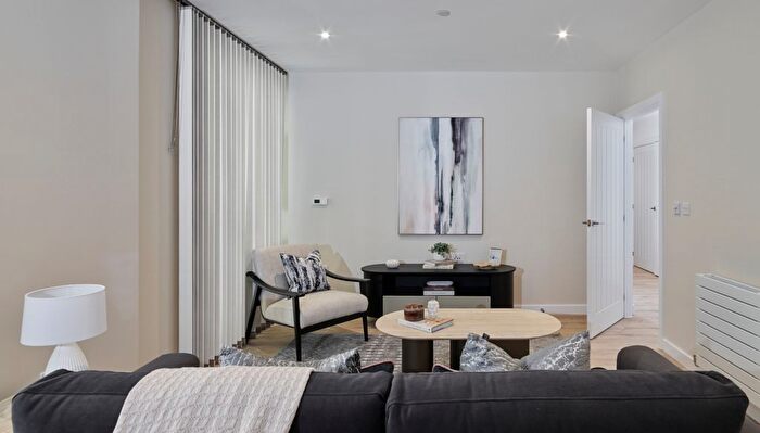 2 Bedroom Flat For Sale In "Claret Apartments _" At Cooks Road, Stratford, E15