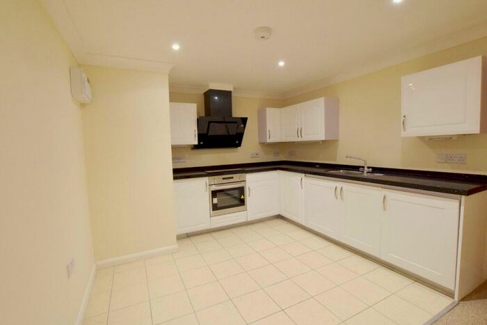 1 Bedroom Apartment To Rent In Kennford, Devon, EX6