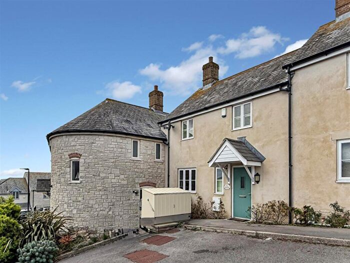 3 Bedroom Terraced House For Sale In Brackendown Avenue, Preston, DT3