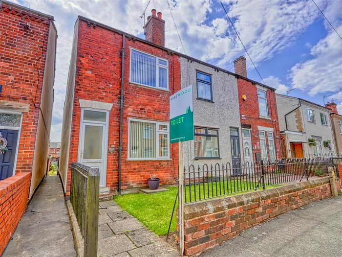 2 Bedroom End Of Terrace House To Rent In Market Street, Clay Cross Chesterfield, Derbyshire, S45