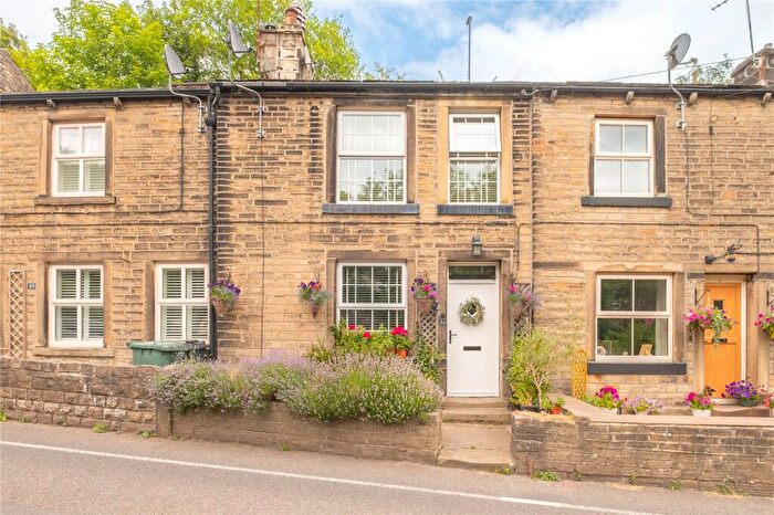 2 Bedroom Terraced House For Sale In Bank Street, Jackson Bridge, Holmfirth, HD9