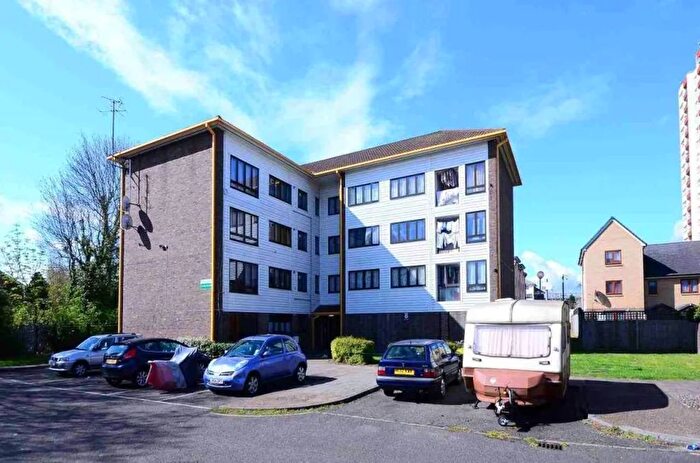 3 Bedroom Detached House To Rent In Summerwood Road, Isleworth, TW7