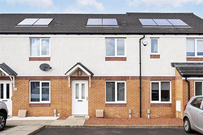 2 Bedroom Terraced House For Sale In Gartmill Crescent, Moodiesburn, G69