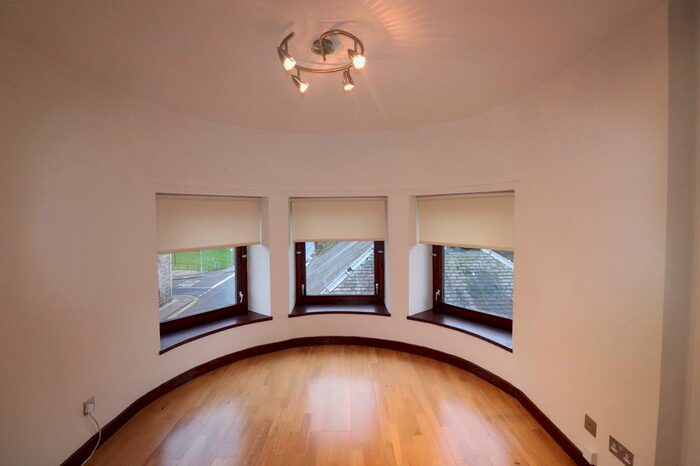 2 Bedroom Flat To Rent In Rose Street, Aberdeen, AB10