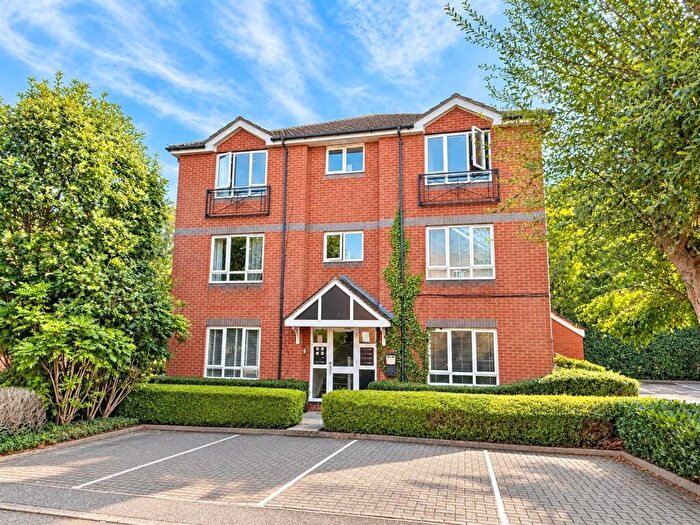 2 Bedroom Apartment For Sale In Angelica Way, Whiteley, PO15