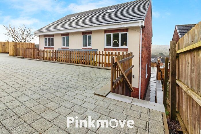 4 Bedroom Semi-Detached House For Sale In Tudor Crescent, Rogerstone, Newport, NP10