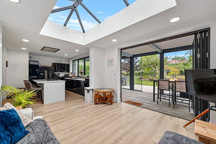 5 Bedroom Detached House For Sale In St. Johns Road, Newbold, Chesterfield, S41