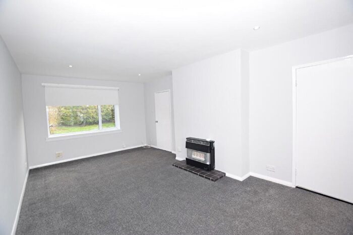 3 Bedroom Terraced House For Sale In Dundonald Crescent, Irvine, North Ayrshire, KA11