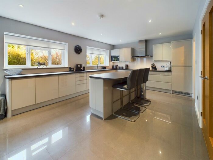 5 Bedroom Detached House For Sale In The Plantation, Undy, Caldicot, Monmouthshire, NP26
