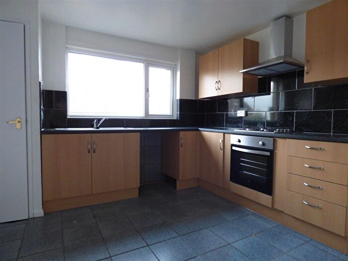 3 Bedroom Terraced House To Rent In Victoria Place, Newcastle, ST5