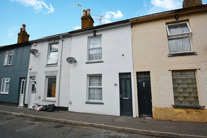 3 Bedroom Terraced House For Sale In Alma Street, Sheerness, ME12