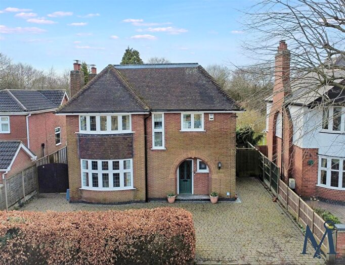 4 Bedroom Detached House For Sale In Bardon Road, Coalville, LE67