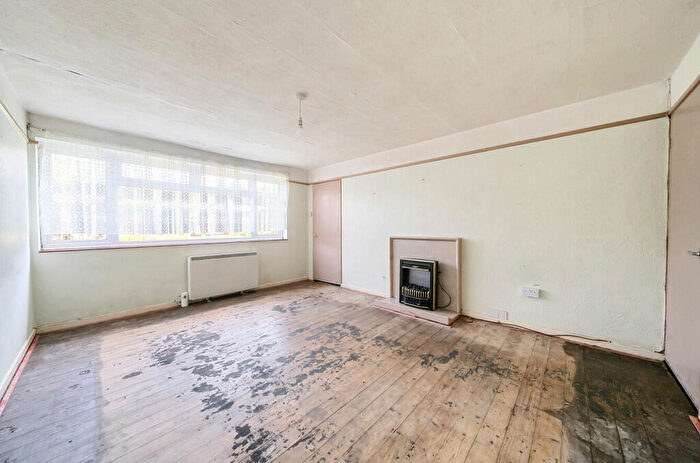 2 Bedroom Bungalow For Sale In St. Davids Close, Cheltenham, Gloucestershire, GL51