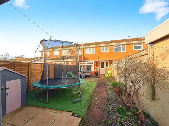 3 Bedroom Terraced House For Sale In Ash Farm Close, Exeter, EX1