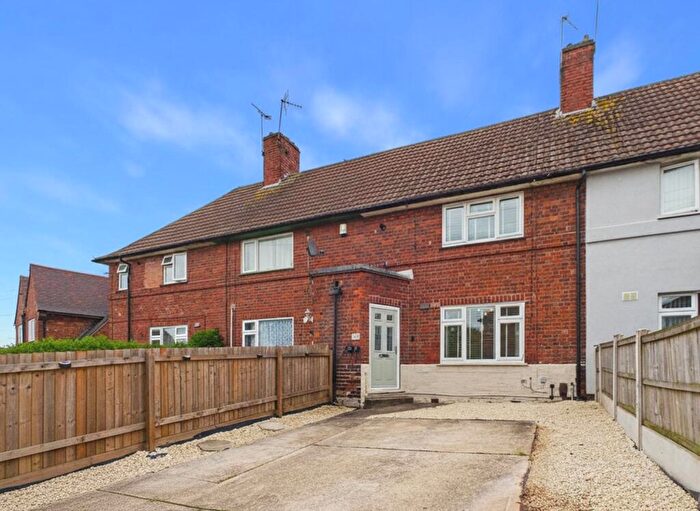 2 Bedroom Terraced House For Sale In Linton Rise, Nottingham, NG3