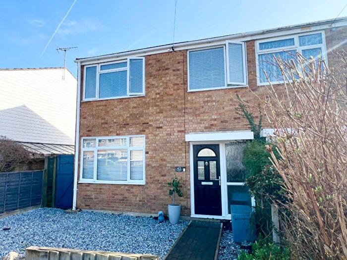 3 Bedroom End Of Terrace House For Sale In Holbury, Southampton, Hampshire, SO45