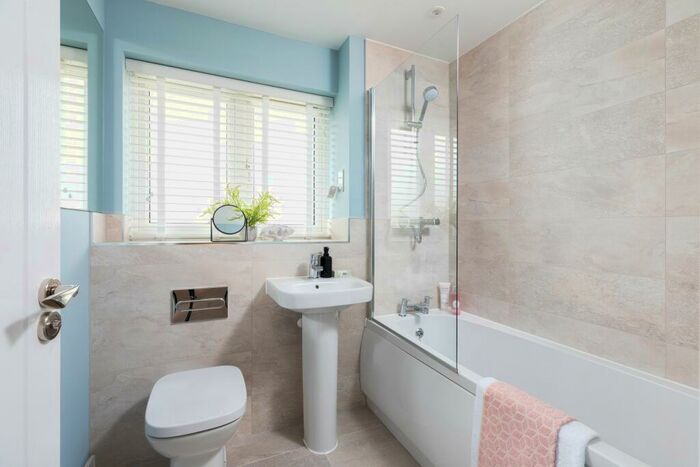 3 Bedroom Detached House For Sale In Newcastle Upon Tyne, Tyne And Wear, NE5