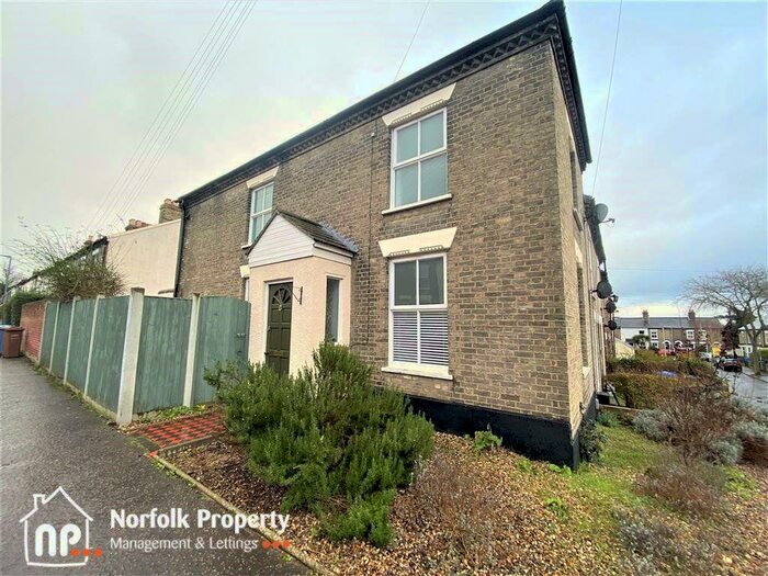2 Bedroom Terraced House To Rent In Golden Triangle, NR2