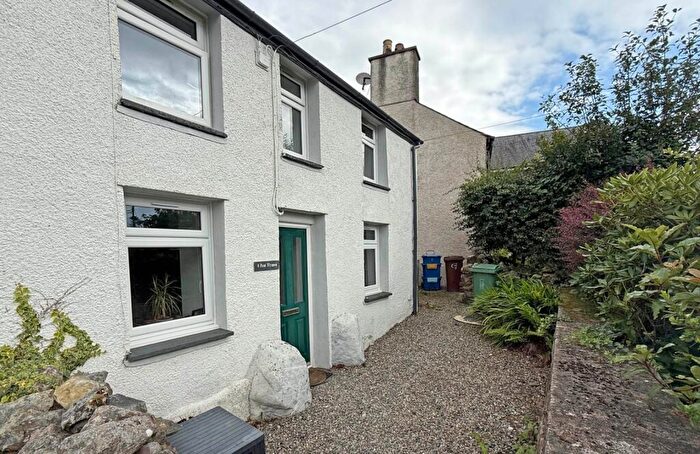 3 Bedroom Semi-Detached House For Sale In Nasareth, Caernarfon, Gwynedd, LL54