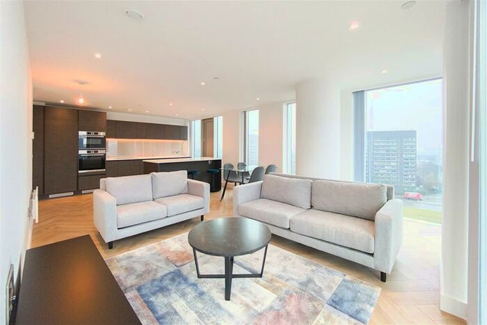 2 Bedroom Apartment To Rent In Elizabeth Tower, M15