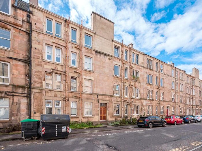 1 Bedroom Flat To Rent In Watson Crescent, Edinburgh, EH11