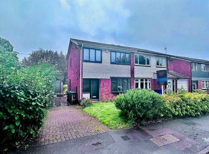 3 Bedroom House To Rent In Edgar Close, Tamworth, B79