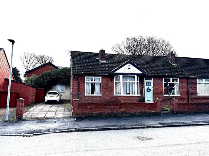 2 Bedroom Semi Detached Bungalow For Sale In Wensleydale Road, Leigh, WN7