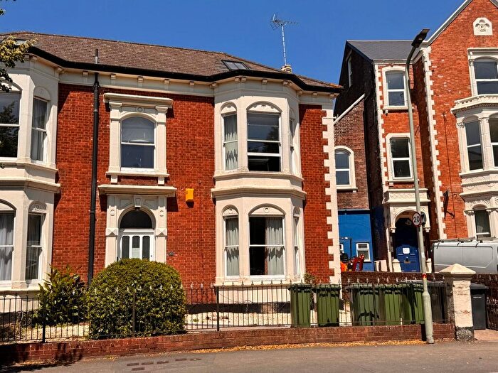 2 Bedroom Flat To Rent In York Road, Exeter, EX4