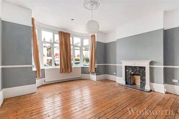 1 Bedroom Studio To Rent In Arran Road, London, SE6