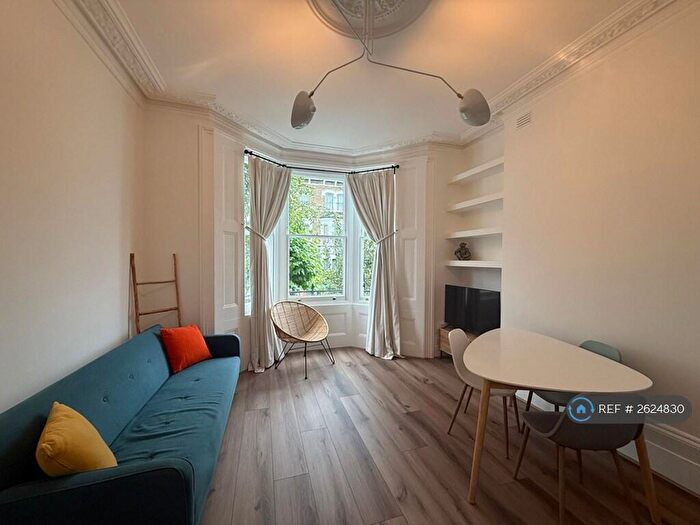 1 Bedroom Flat To Rent In Kentish Town, London, NW5
