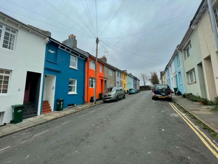 4 Bedroom House To Rent In Picton Street, Brighton, East Sussex, BN2