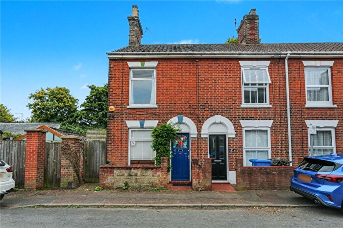 2 Bedroom End Of Terrace House For Sale In Harford Street, Norwich, Norfolk, NR1