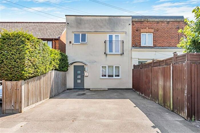 1 Bedroom Land To Rent In Kidmore Road, Reading, RG4