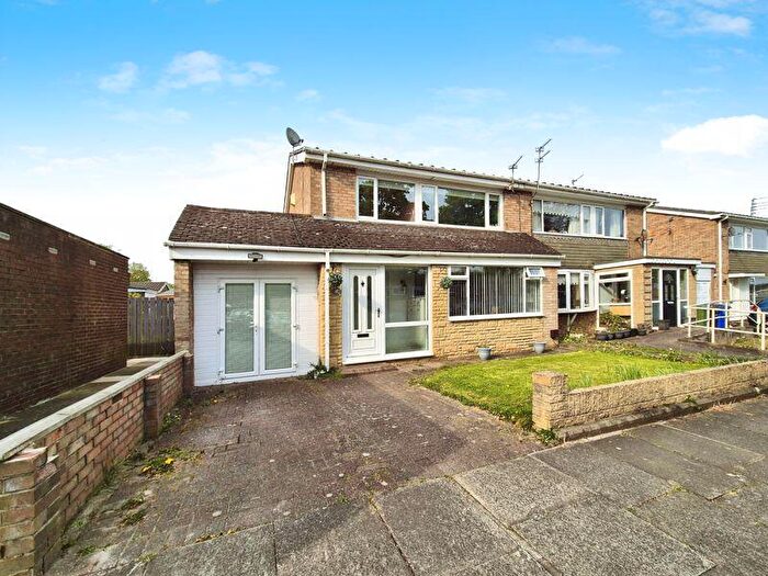 3 Bedroom Semi-Detached House For Sale In Grindon Close, Cramlington, NE23