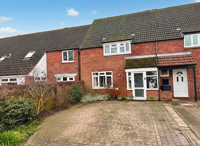 3 Bedroom Terraced House For Sale In Kirkland Close, Hereford, HR1