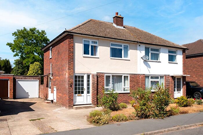 3 Bedroom Semi-Detached House For Sale In Coles Road, Milton, CB24