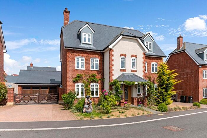 5 Bedroom Detached House For Sale In Mildenhall Road, Sherborne, DT9
