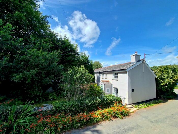 3 Bedroom Cottage For Sale In Bathpool, Launceston, PL15