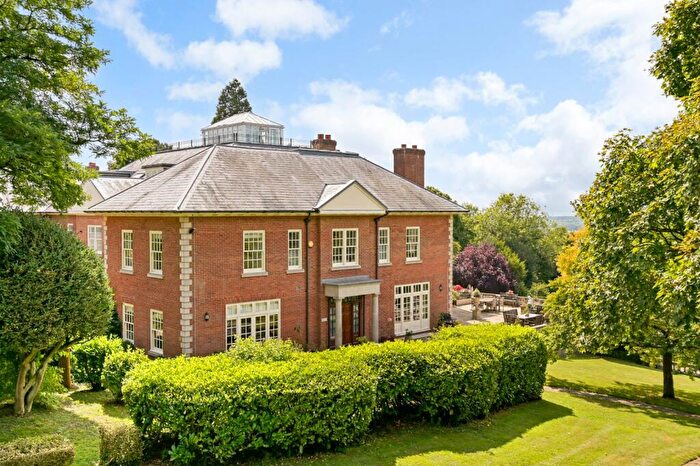 4 Bedroom Apartment For Sale In Stede Hill, Harrietsham, Maidstone, Kent, ME17